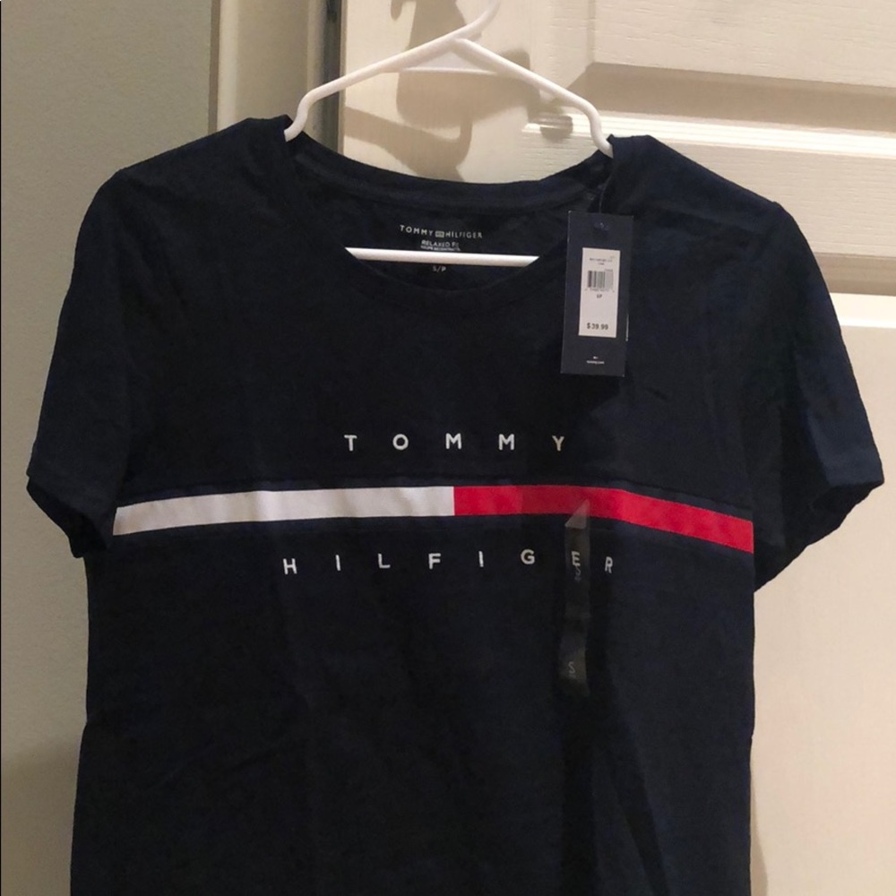 Tommy Hilfiger t shirt